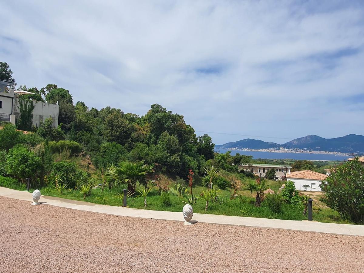 Appartement F2 Avec Terrasse De 35 M2 Bomorto - Porticcio Porticcio  Dış mekan fotoğraf